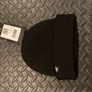 Brand New Arc’Teryx Arcyda Toque